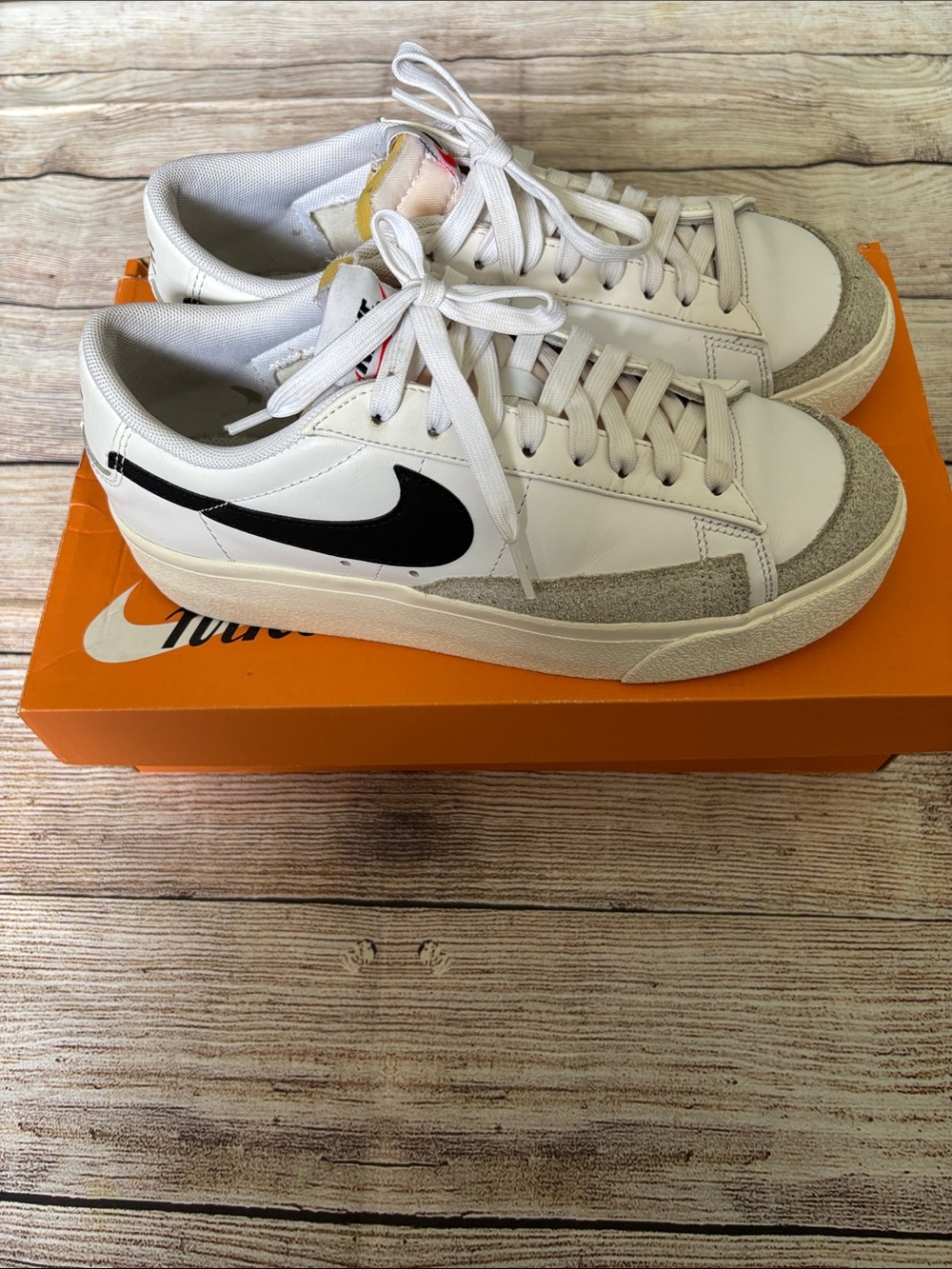 Nike Women’s White Sneakers with Black Swoosh and Gray Suede Trim